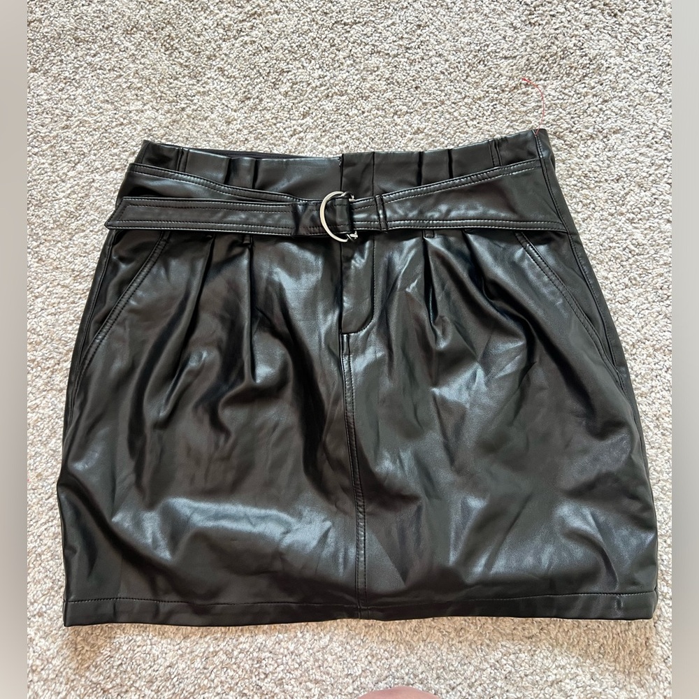 Women’s Express Black Leather Mini Skirt With Belt - Size L
